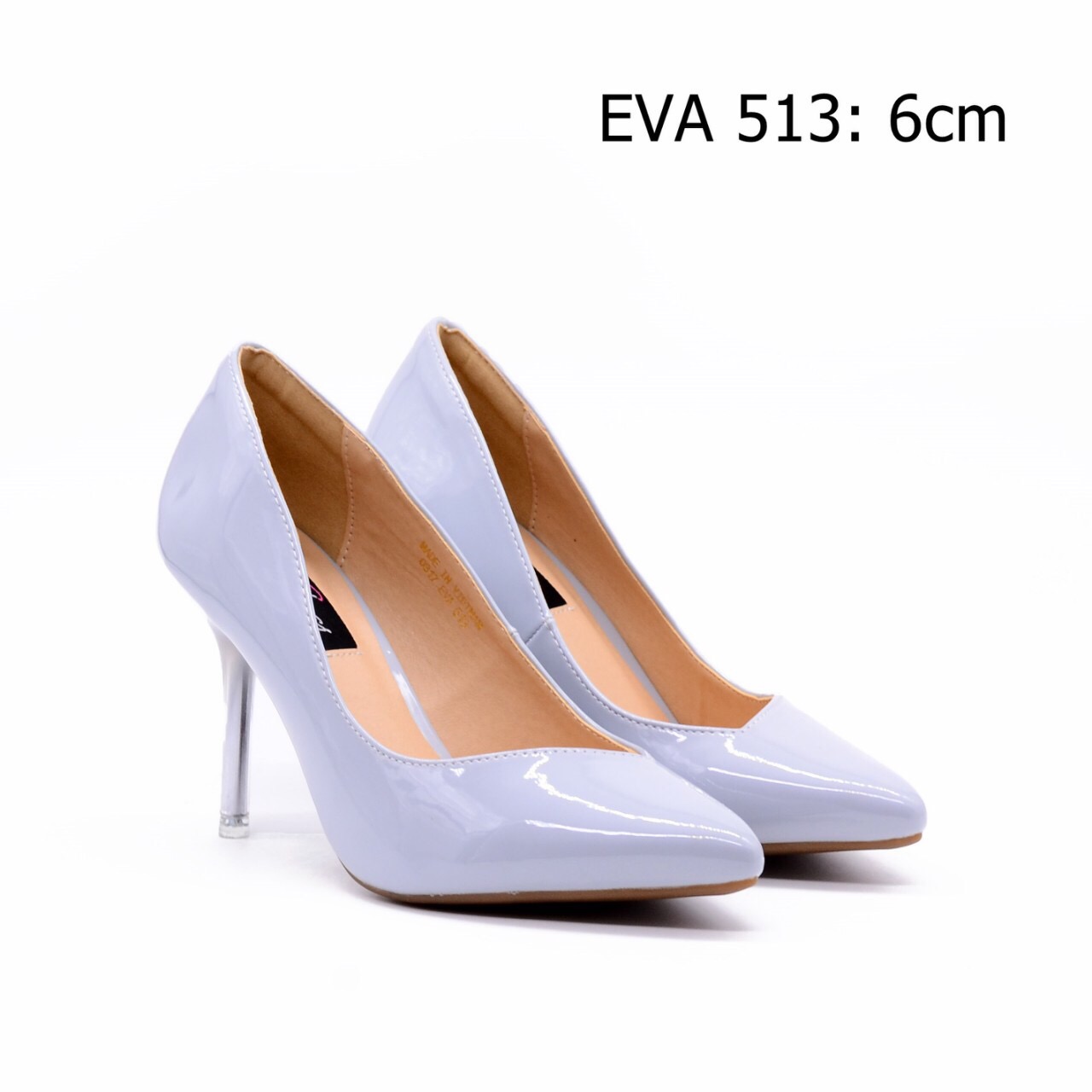 Giày mũi nhọn da bóng cá tính EVA513 thiết kế gót đũa tôn dáng, thanh thoát.